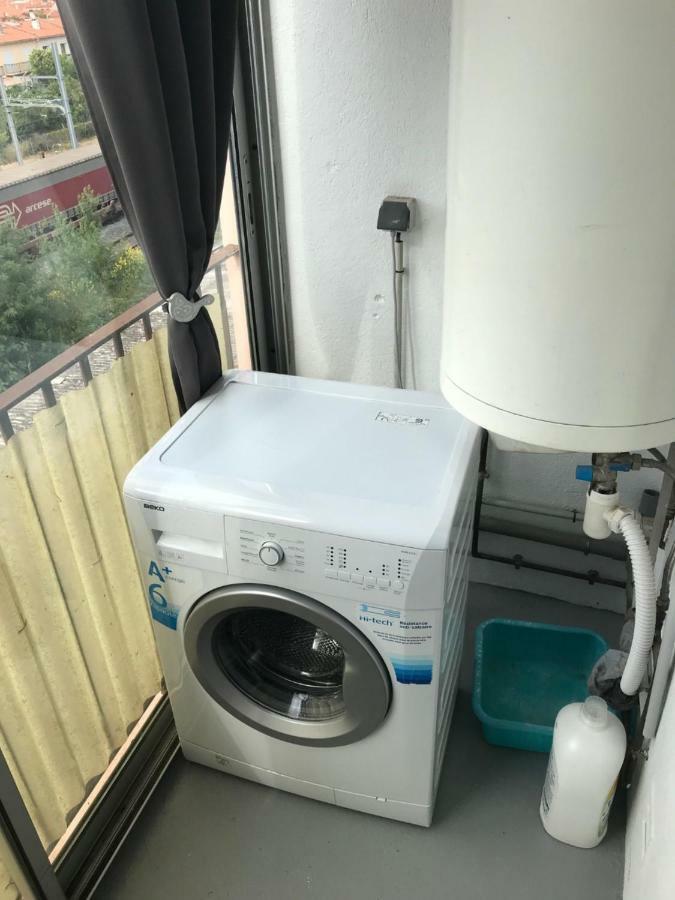 Appartement F4 Le Boulou Exteriör bild